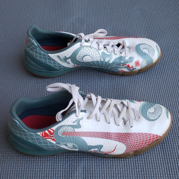 hypervenom neymar silver